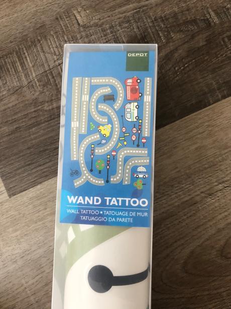 Nové samolepky aut na zeď, 