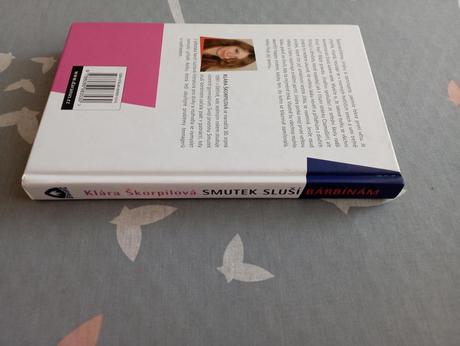 Smutek sluší barbínám, 