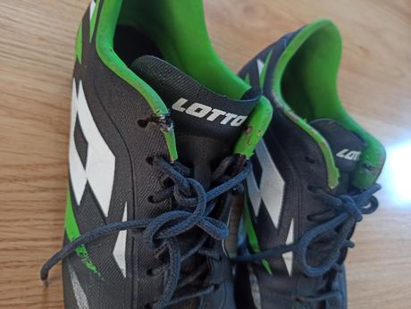 Kopačky vel.41 zn. lotto (26,5 cm), 41