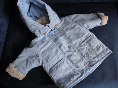 Slabší zimní či přechodová bunda s kapucí, vel. 74, 74