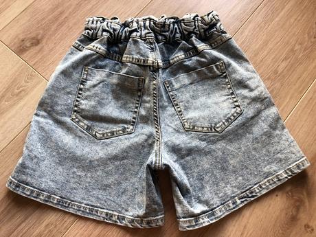 Kraťasy, velikost 146, sinsay,146