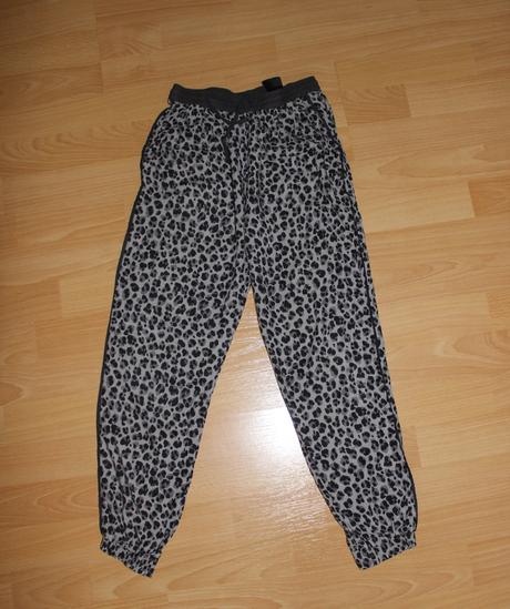 Plátěné kalhoty, tepláky, h&m,140