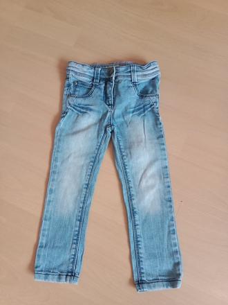 Dziny, esprit,92