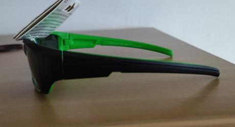 Chlapecké sluneční brýle ca 6-9 let, nové, 