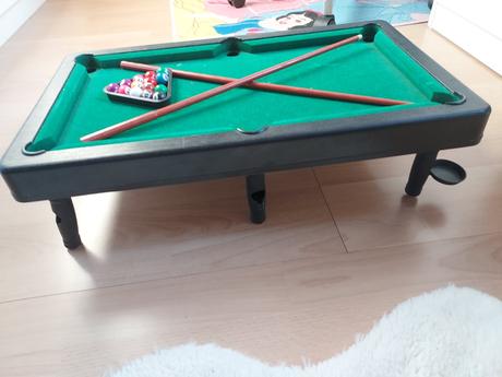 Stolní kulečník mini,