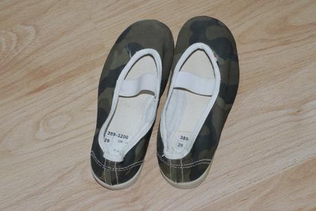 Cvicky maskacove barvy, baťa,29