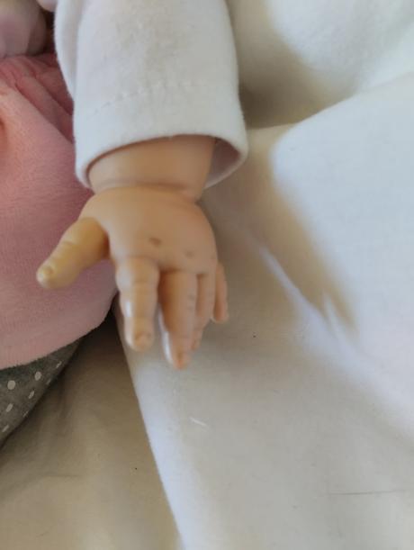 Vinylová značená holčička,