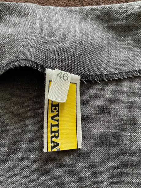 Dámská společenská dlouhá obleková vesta vel. 46, 46