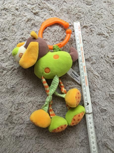 Vrnící / šustící zvířátko na zavěšení 0m+,