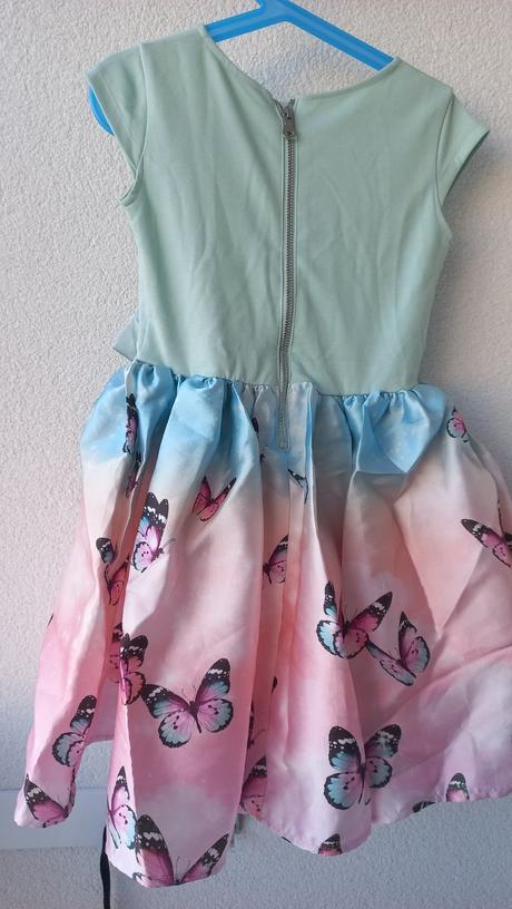 Šaty s motýlky, h&m,122