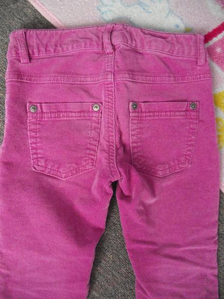 Skinny z elast.  manšestru, benetton,104