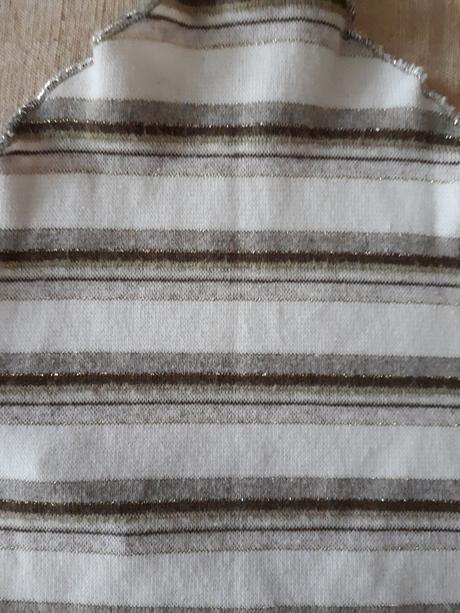 Šátek s elastanem, 104