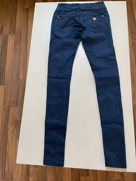 Tmavě modré úzké džíny na knoflíky, vel 25 cca xs,, xs