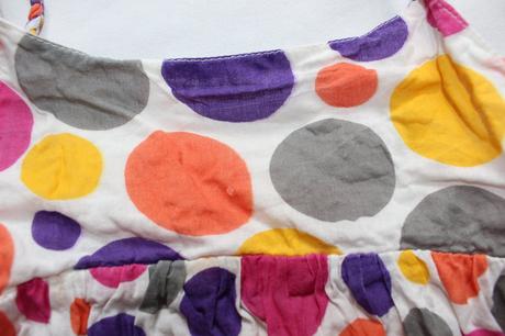 Ar137. šaty s kapsami 1-1,5 let, 86