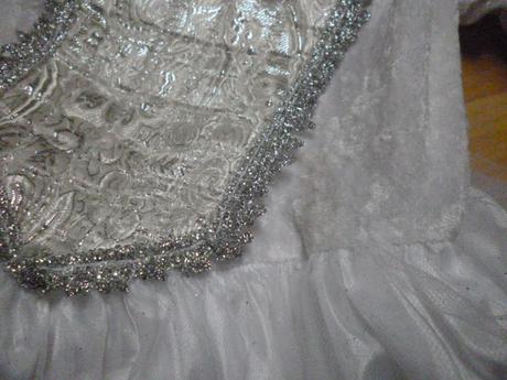 Karneval děti šaty vel. 4-6,