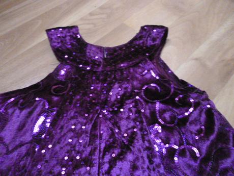 Flitrové šaty 3-4, 104