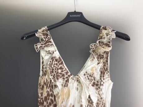 Dlouhé šaty bandolera vel.36 s květy luxus nemačka, bandolera,s