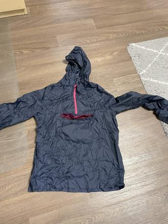 Pláštěnka, decathlon,134