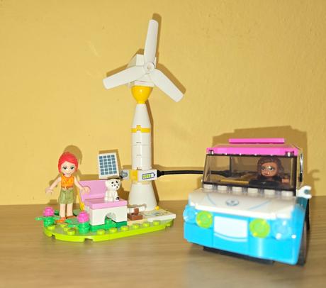 Lego friends - olivia a její elektromobil, 