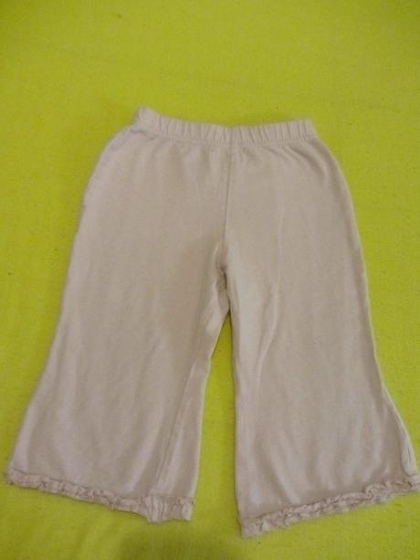 Pyžamové kalhoty., 80