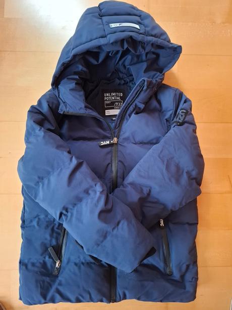 Zimní bunda c&a vel. 140, c&a,140