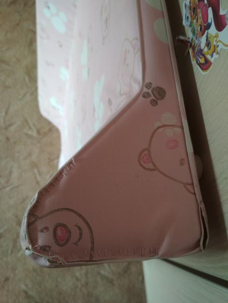 Přebalovací deska na komodu, 