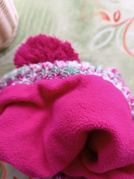 Dívčí čepice, 110