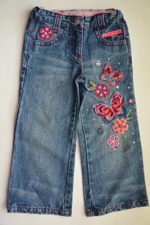 Rifle s motýlama, 104