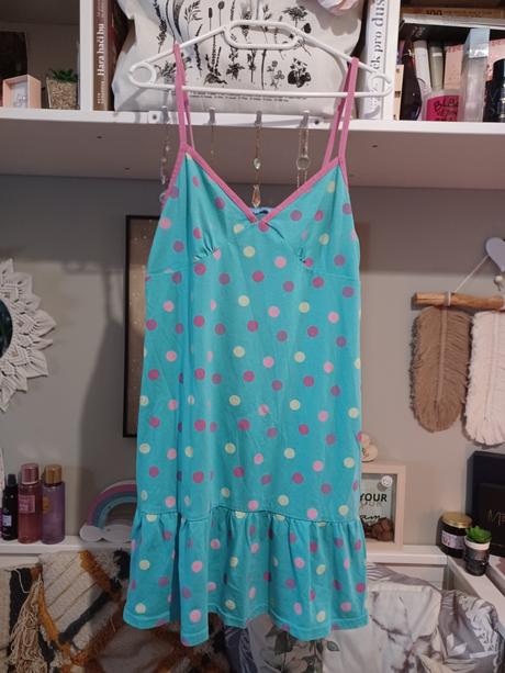 Puntíkatá noční košile, matalan,170