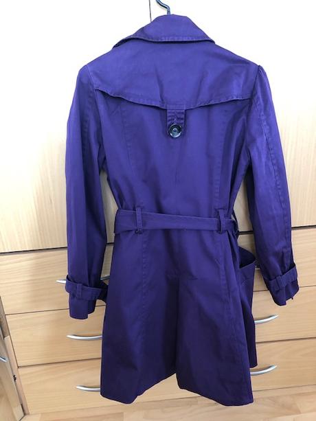Fialový trenčkot,, m
