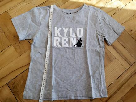 Šedé třičko, 122