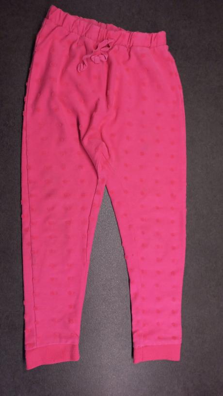 Dívčí tepláčky baggy pro hubeňoury, 110