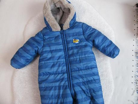 Kojenecká zimní kombinéza s kapucí a návleky, 68