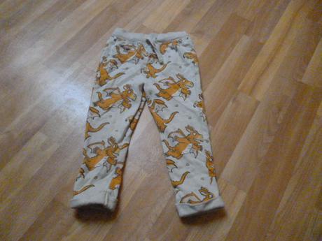 Dráčkové tepláky vel. 3-4 tu, tu,104