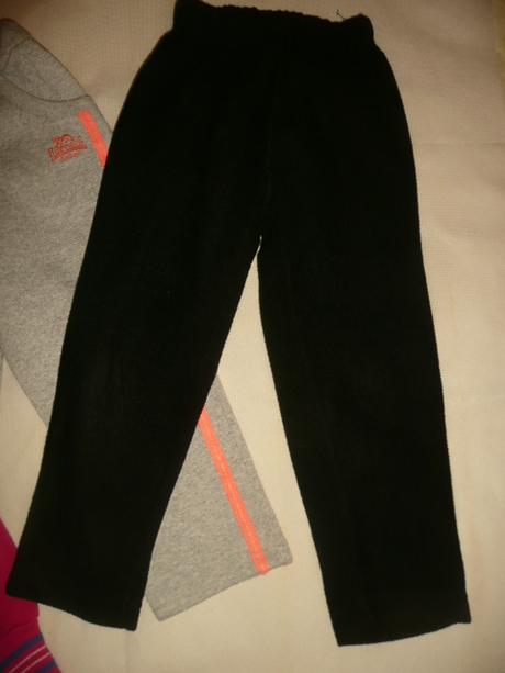 Tepláky 98/104 3ks teplejší, lonsdale,104