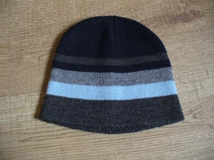 Čepice proužkovaná vlněná vel. 110, 110