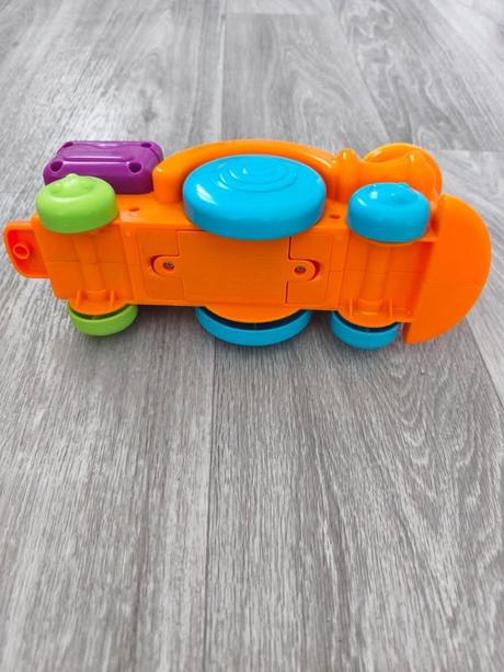 Fisher price zoo train,