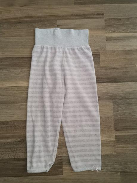 Tepláčky, sanetta,86