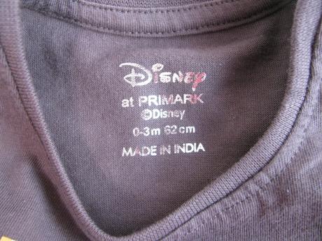 Tmavě šedé tričko s barevným nápisem, disney,62