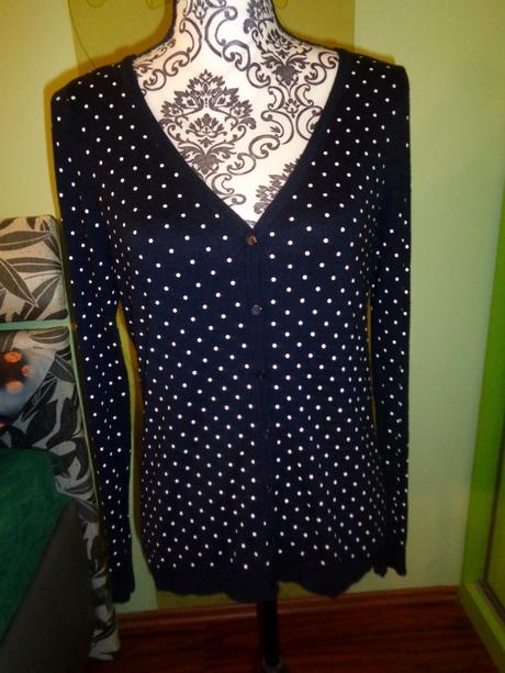 Krásný tmavomodrý svetr s bílými puntíky, orsay,l