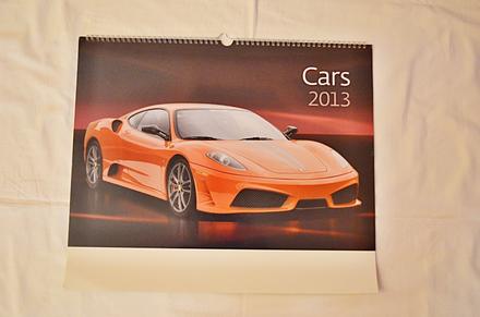 Nástěnný kalendář auta 2013, 