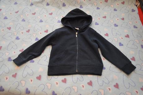 Mikina s kapucí, 116