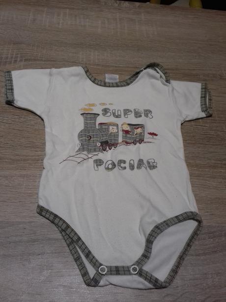 Body na mimi s krátkým rukávem, 68