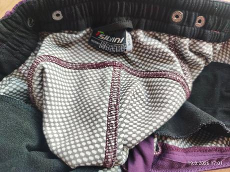 Softshellové fialové kalhoty, 146