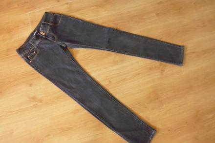 Džíny, 38
