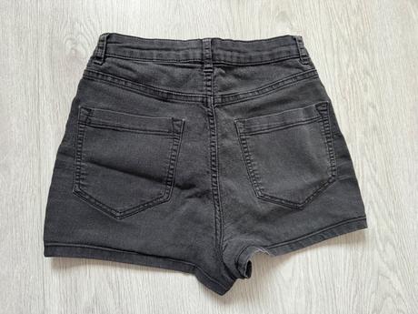 Černé kraťasy vel.xs / 34, sinsay,xs