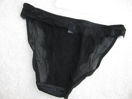 Dámské černé krajkové kalhotky, l