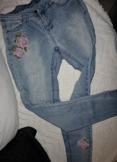 Džíny s výšivkou - vel.l, l