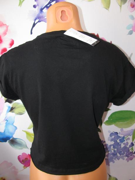 Černé pružné tričko s bílým nápisem, new look,158