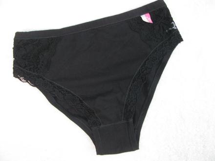 Dámské černé bavlněné kalhotky s krajkou, xl